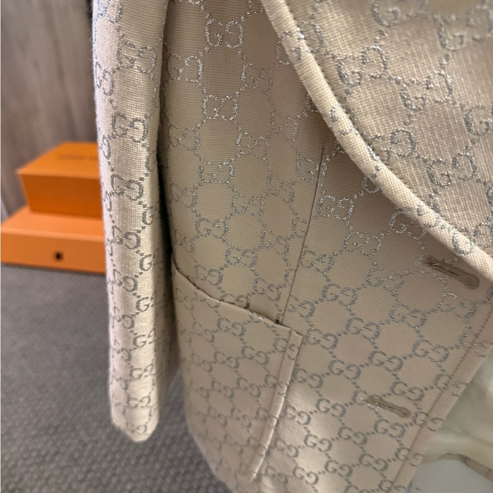 Gucci blazer 3/4 length sleeve pristine new condition size 40 sikver GG tan - Picture 3 of 15
